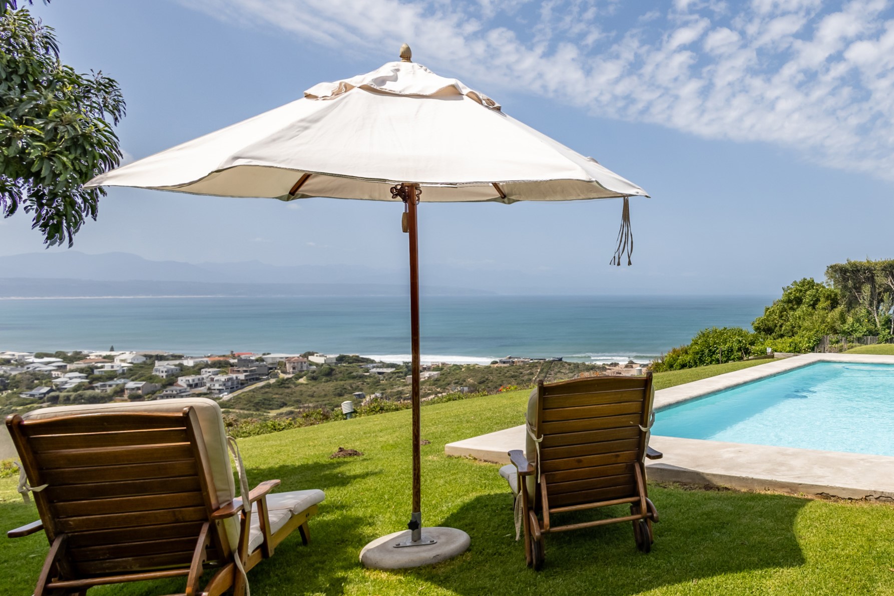 12 Ridge Drive, Whale Rock Ridge, Plettenberg Bay